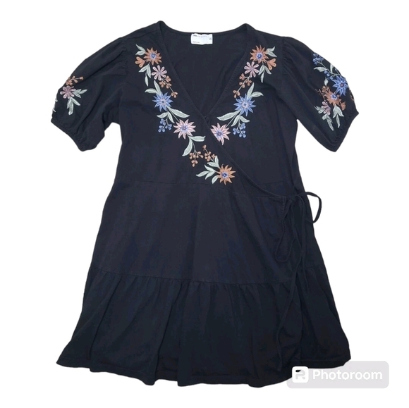 ASOS Black Embroidered Puff Sleeve Wrap Mini Dress Size 14 - Picture 12 of 12